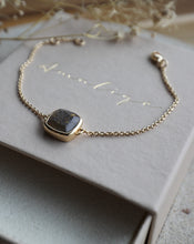 Lade das Bild in den Galerie-Viewer, Unique Filigranes Armband Gold mit Asche