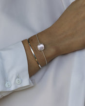 Lade das Bild in den Galerie-Viewer, Zarter Armreif Silber